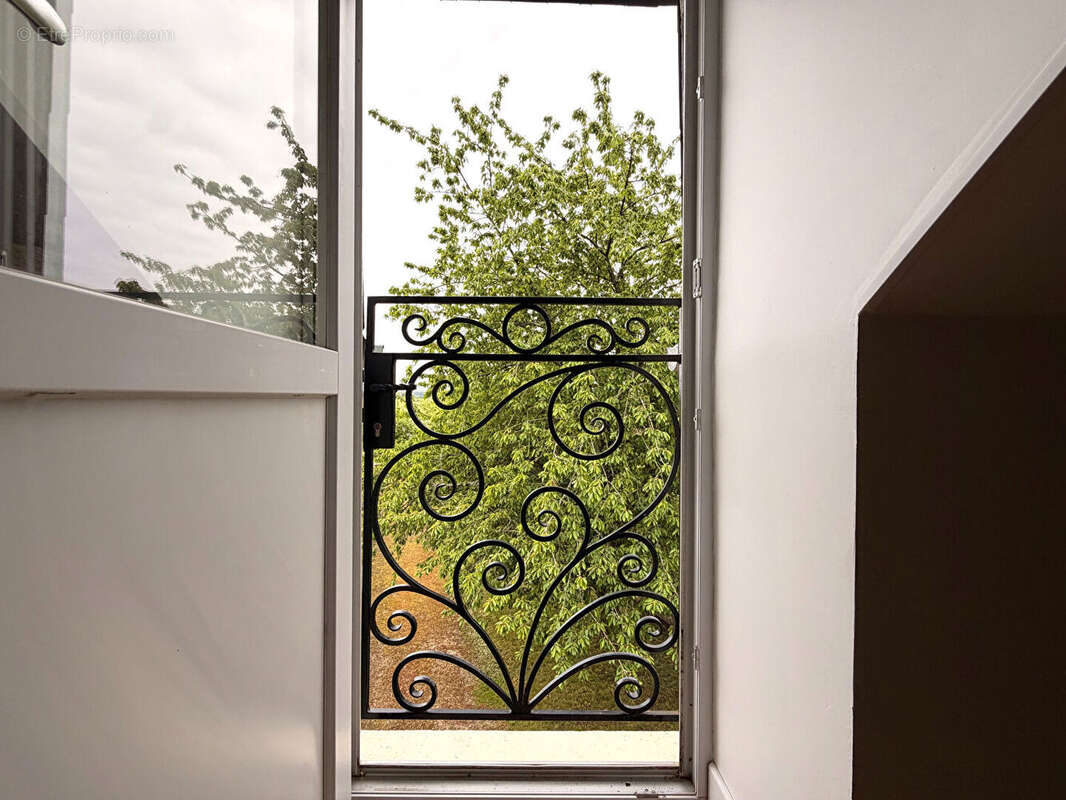 Maison à LA FEUILLIE