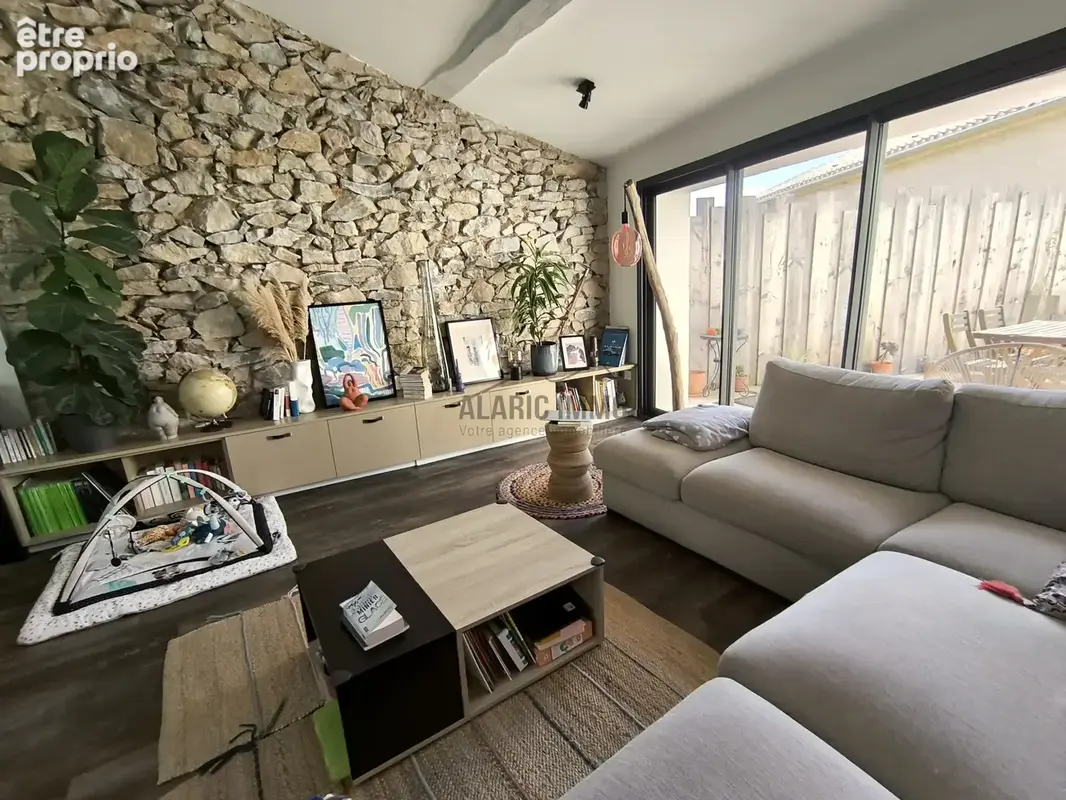 Superbe maison de charme avec double garage, terrasses, cave à vin... - photo 9
