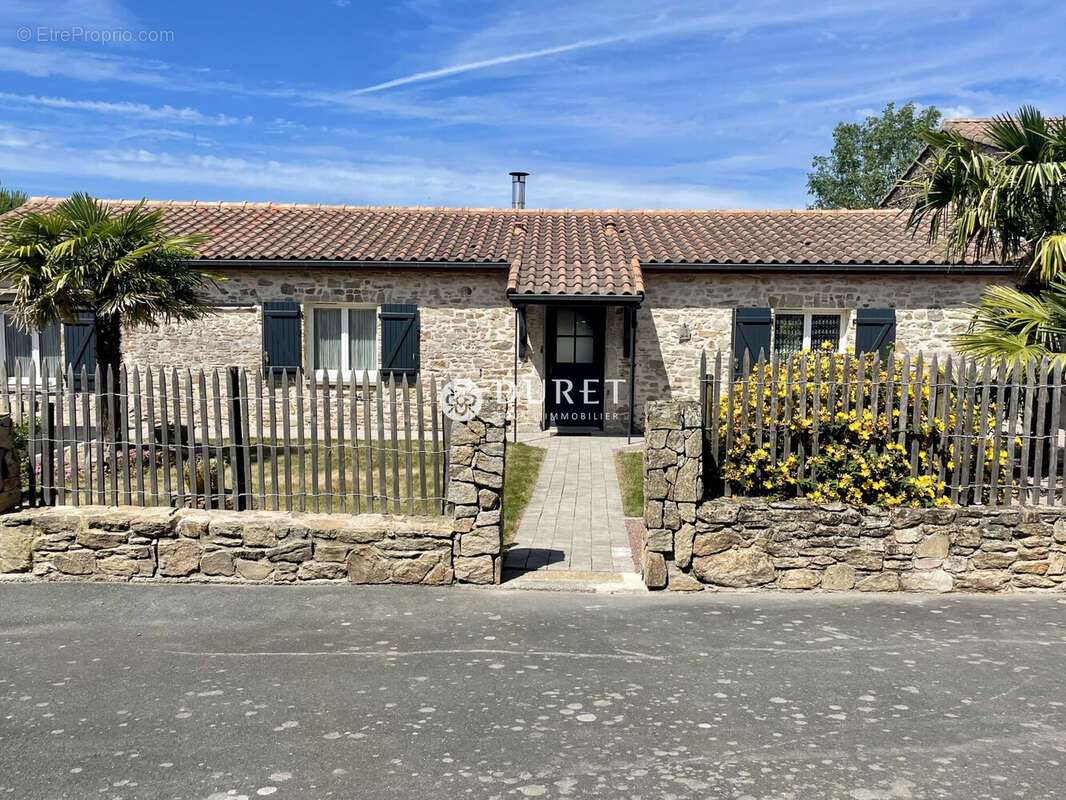 Maison à MAISDON-SUR-SEVRE