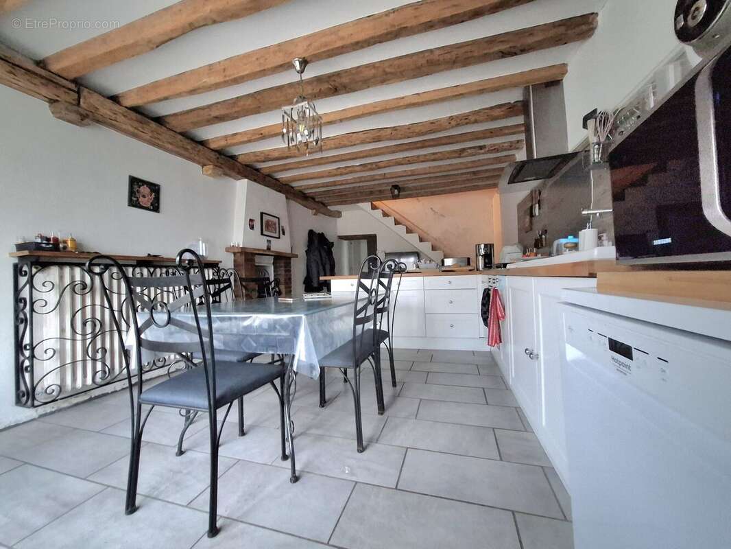 Maison à OISSEAU-LE-PETIT