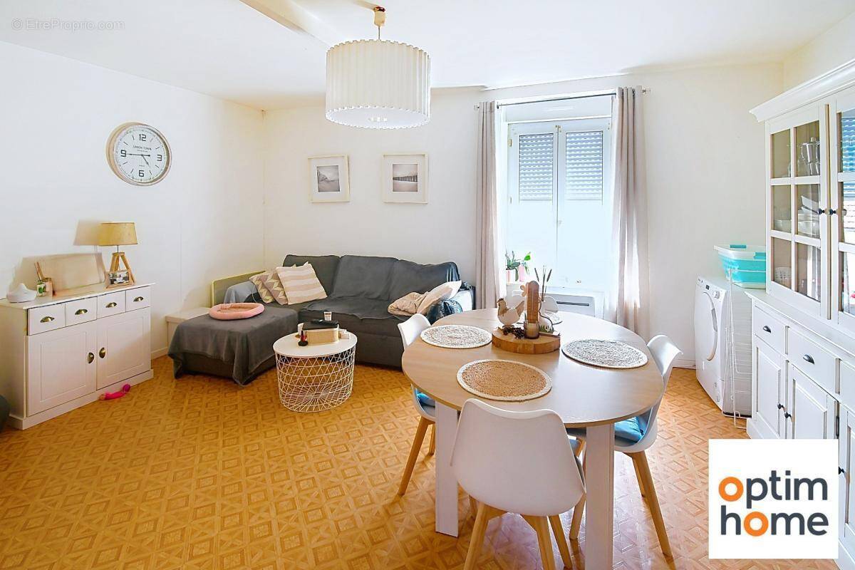 Appartement à TRIEUX