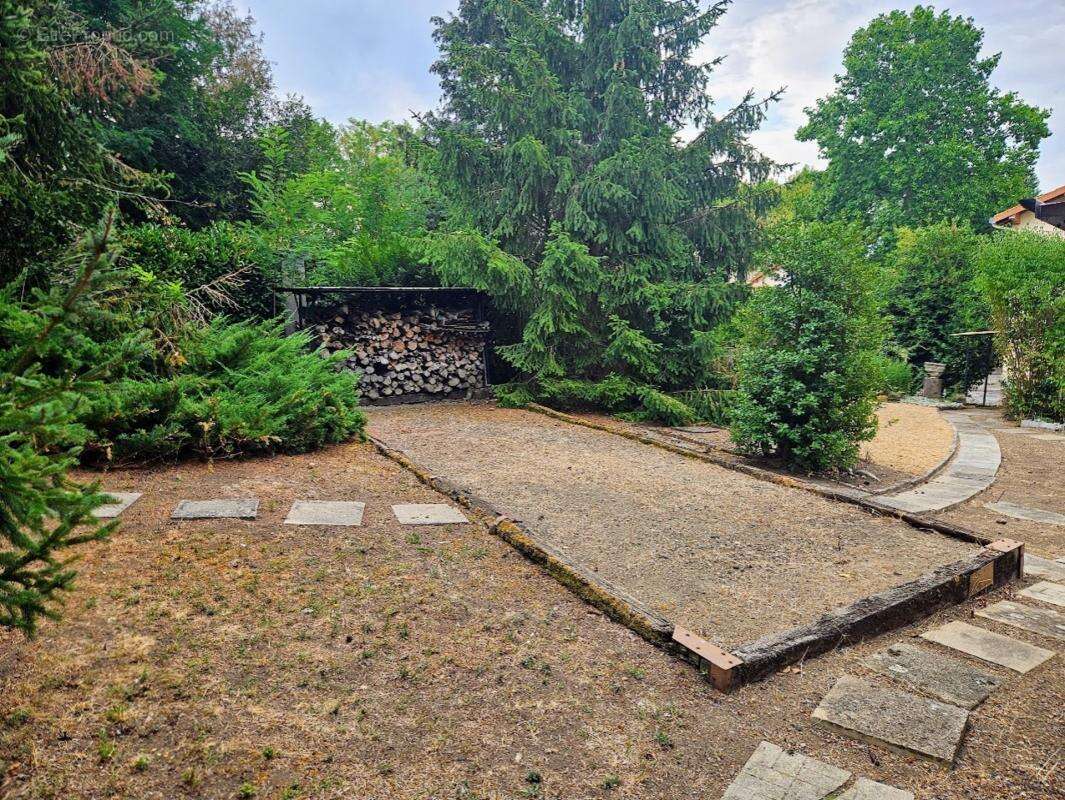 Maison 160 m² hab - 5 pièces - Grand sous sol - Terrain - Vertaizon 63 - photo 5