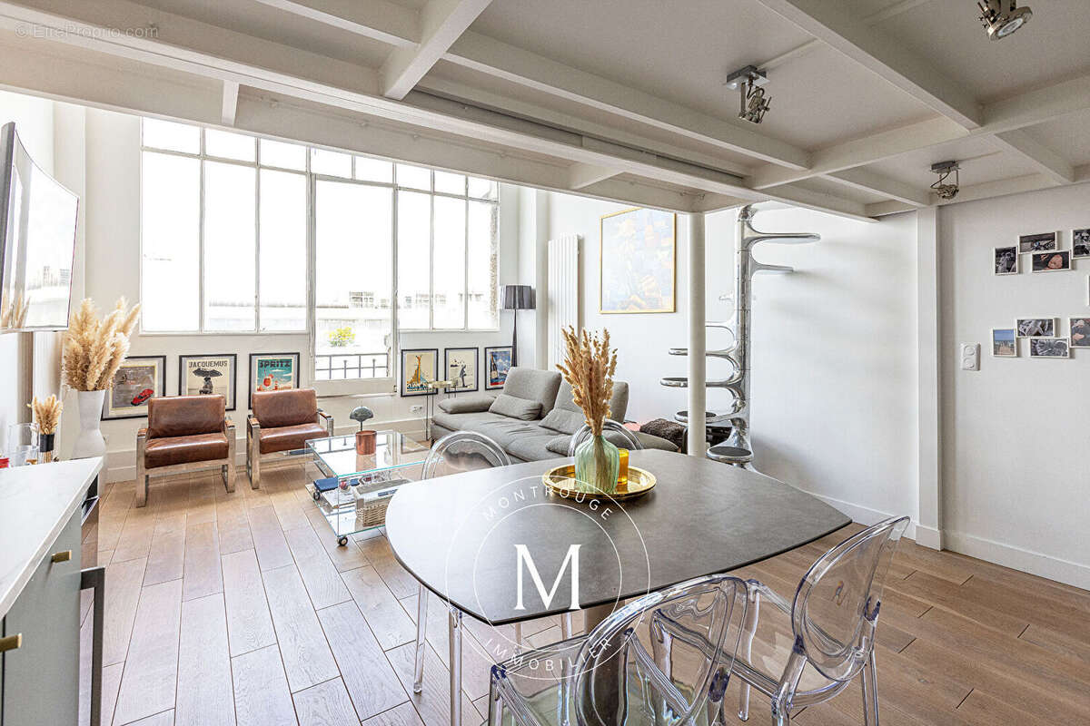 Appartement à MONTROUGE