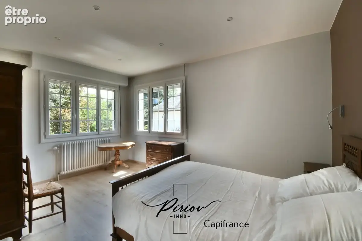 Maison familiale au coeur de Doué la Fontaine - Potentiel de 6 chambres - photo 13