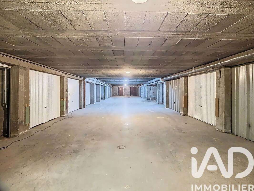 Photo 2 - Parking à GRENOBLE