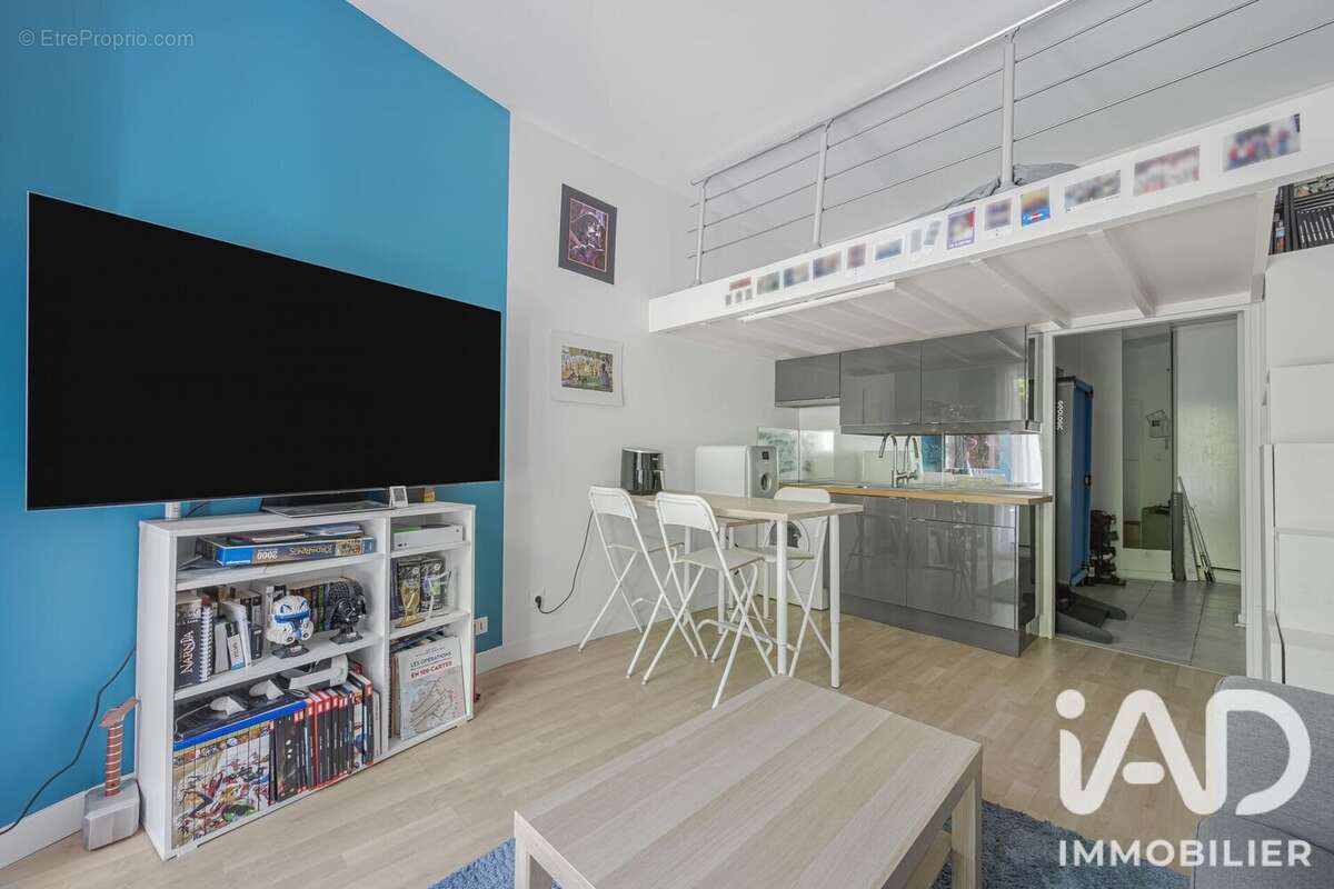 Photo 3 - Appartement à LEVALLOIS-PERRET