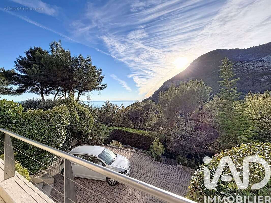 Maison 147 m² à Roquebrune-Cap-Martin  - photo 4