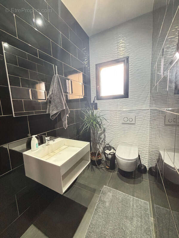 Maison à PERDREAUVILLE