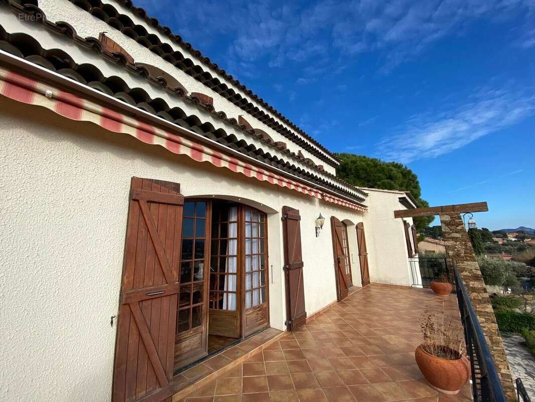 Maison à LA VALETTE-DU-VAR