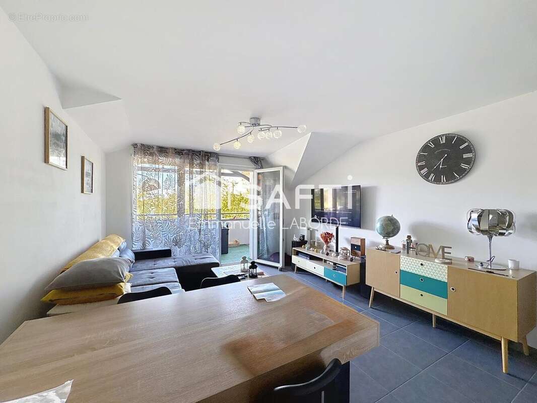 Photo 2 - Appartement à FENOUILLET