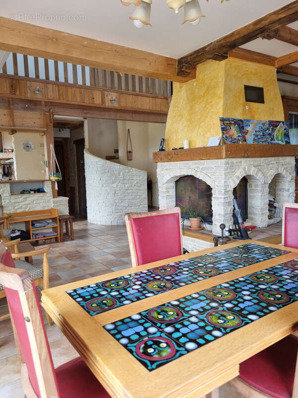 Maison à FORCALQUIER