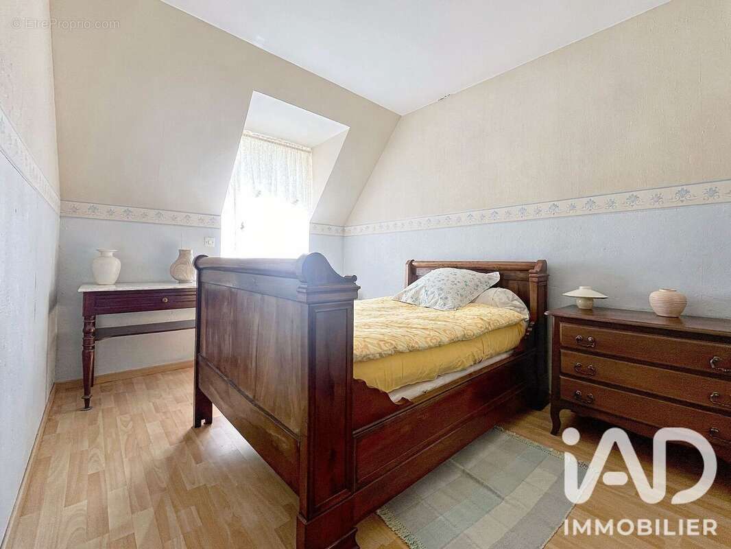 Maison 154 m² à Saint-Germain-Des-Pres  - photo 8