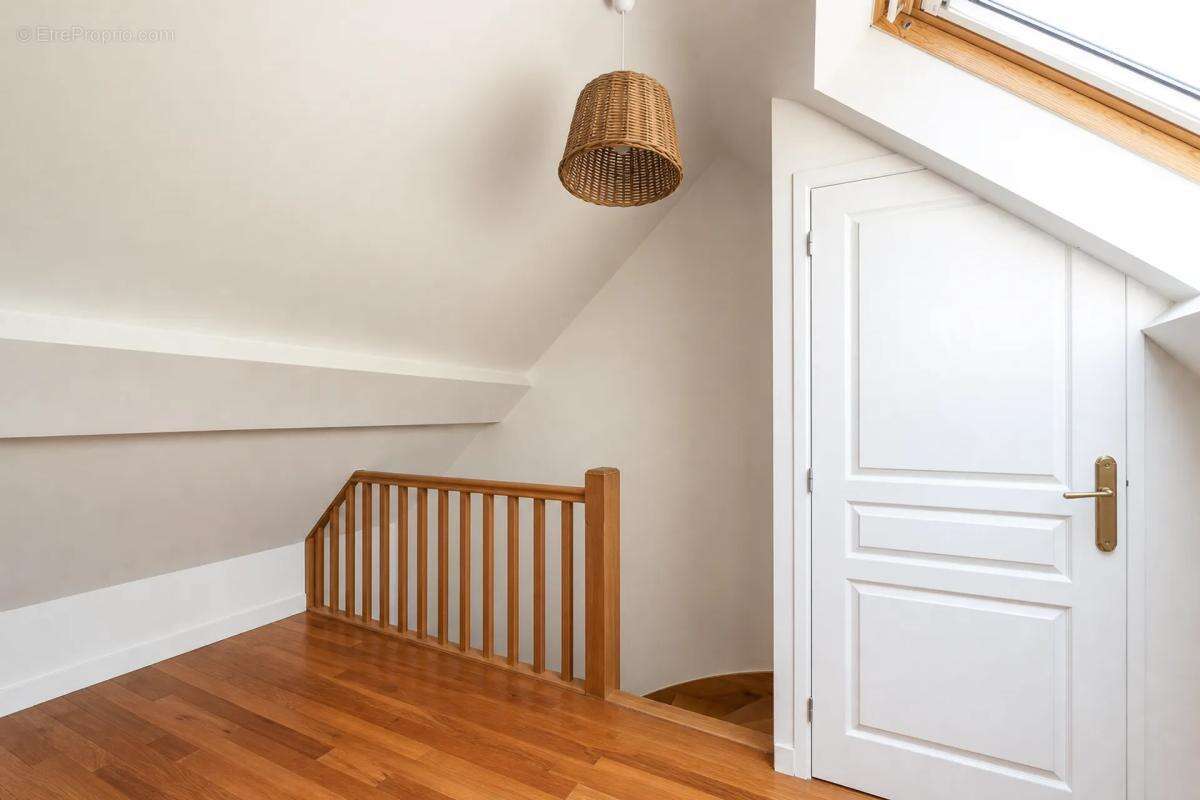 Maison de 5 pièces de 126 m² à Fresnoy-la-Rivière - photo 10
