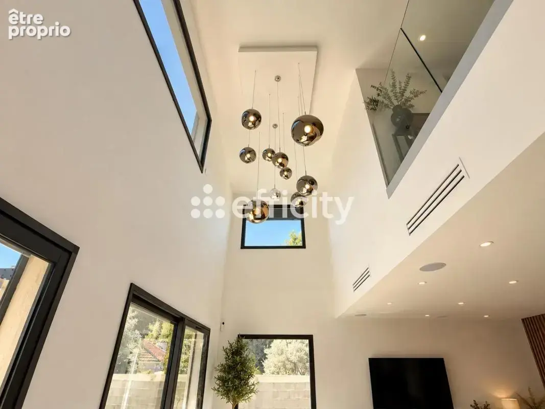 Maison 5 pièces 160 m² à vendre à Martigues (13500) - photo 5
