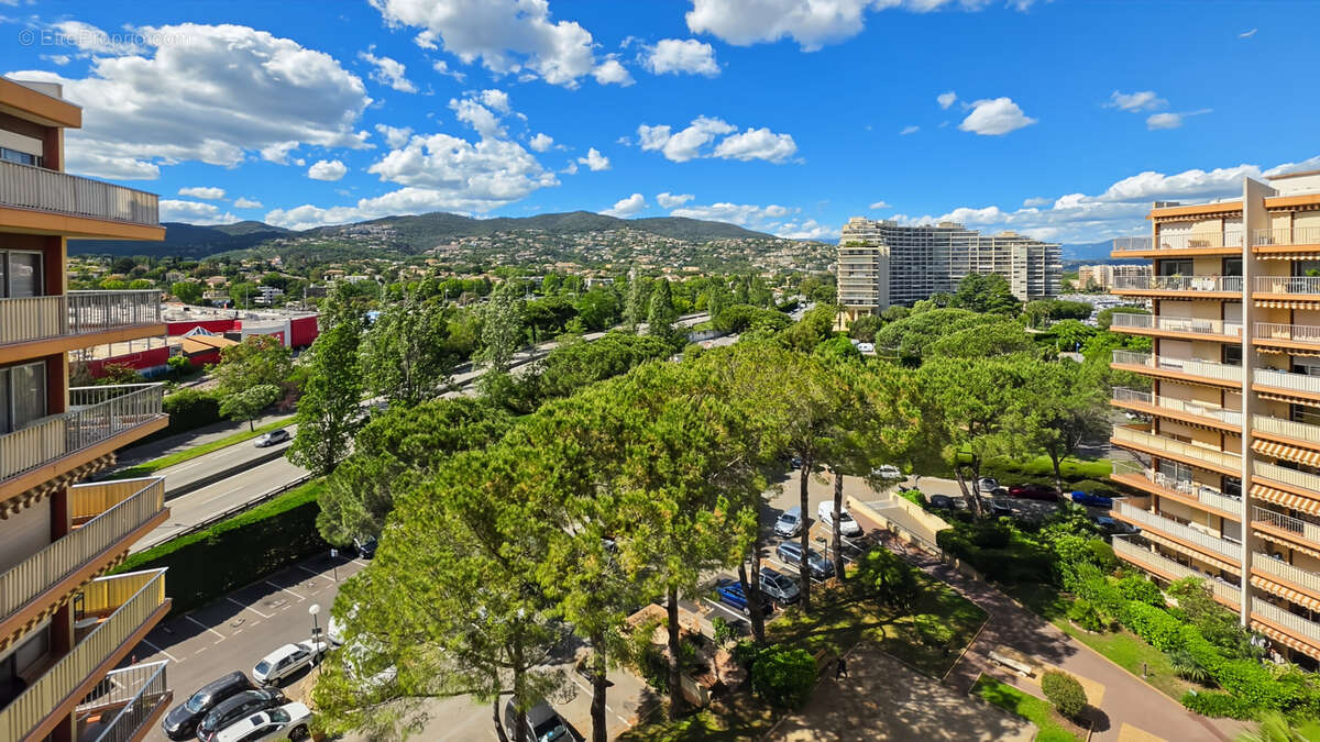 Appartement à MANDELIEU-LA-NAPOULE
