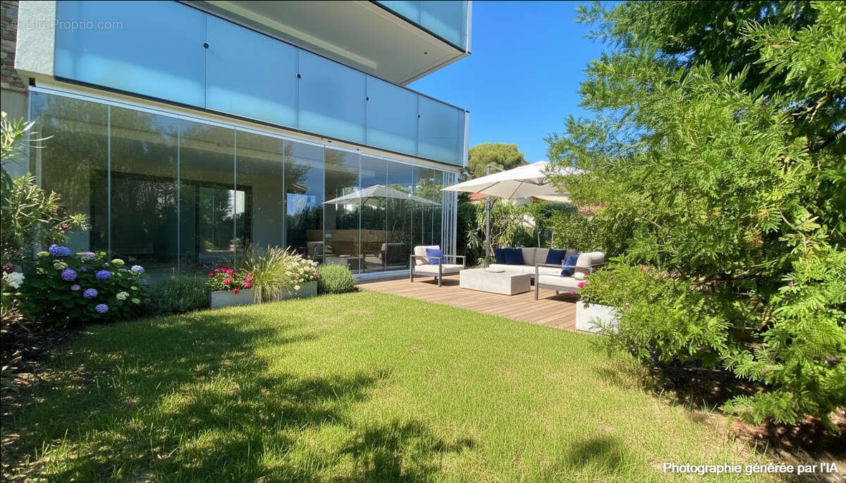 SAINT RAPHAEL / BOULOURIS 3 pièces d'angle 75 m² , plus 30 m² de véranda en rez de jardin de 250 m² - photo 6