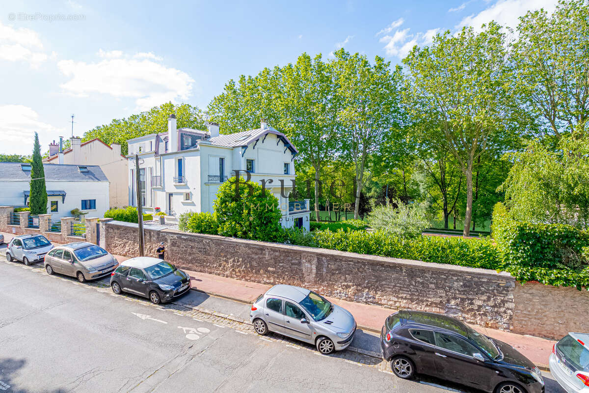 Appartement à SAINT-MAUR-DES-FOSSES