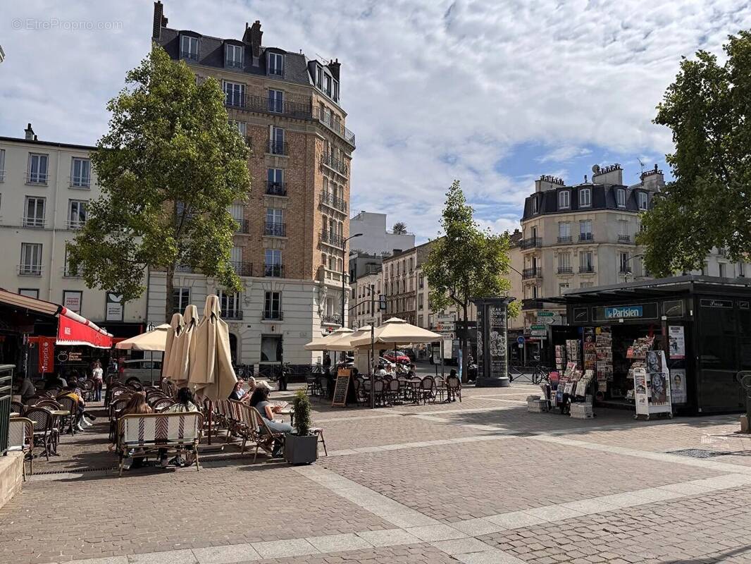 Commerce à ISSY-LES-MOULINEAUX