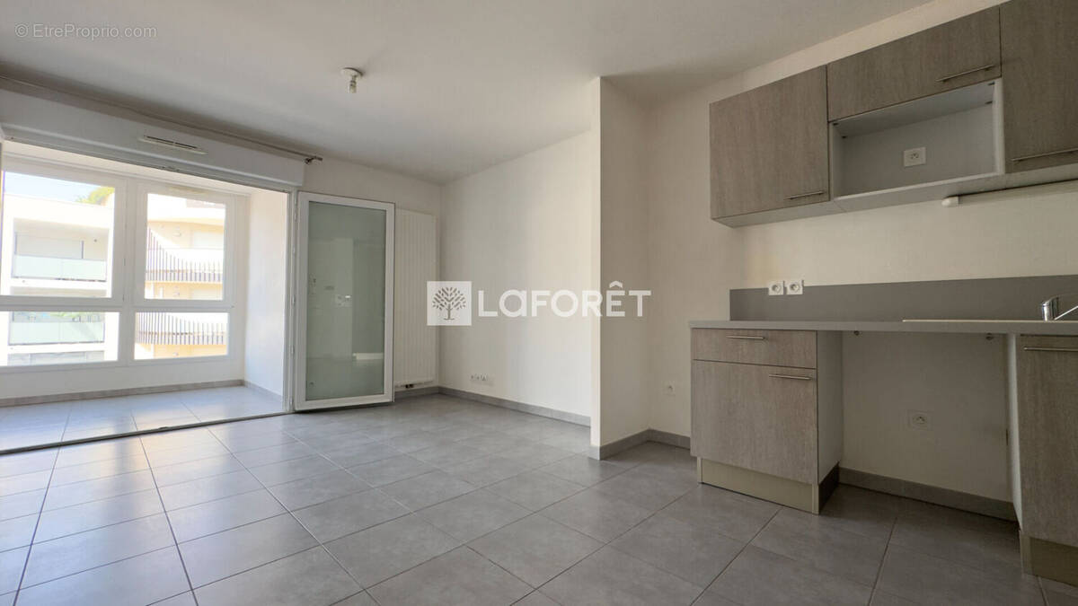 Appartement à CASTELNAU-LE-LEZ