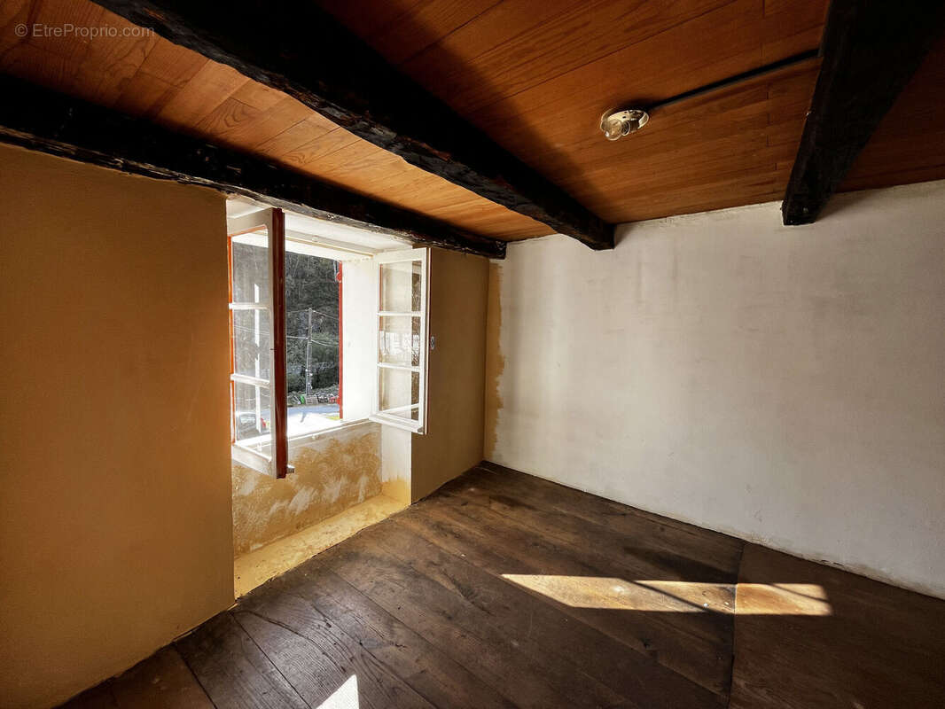 Photo 8 - Maison à SAINT-ETIENNE-DE-BAIGORRY