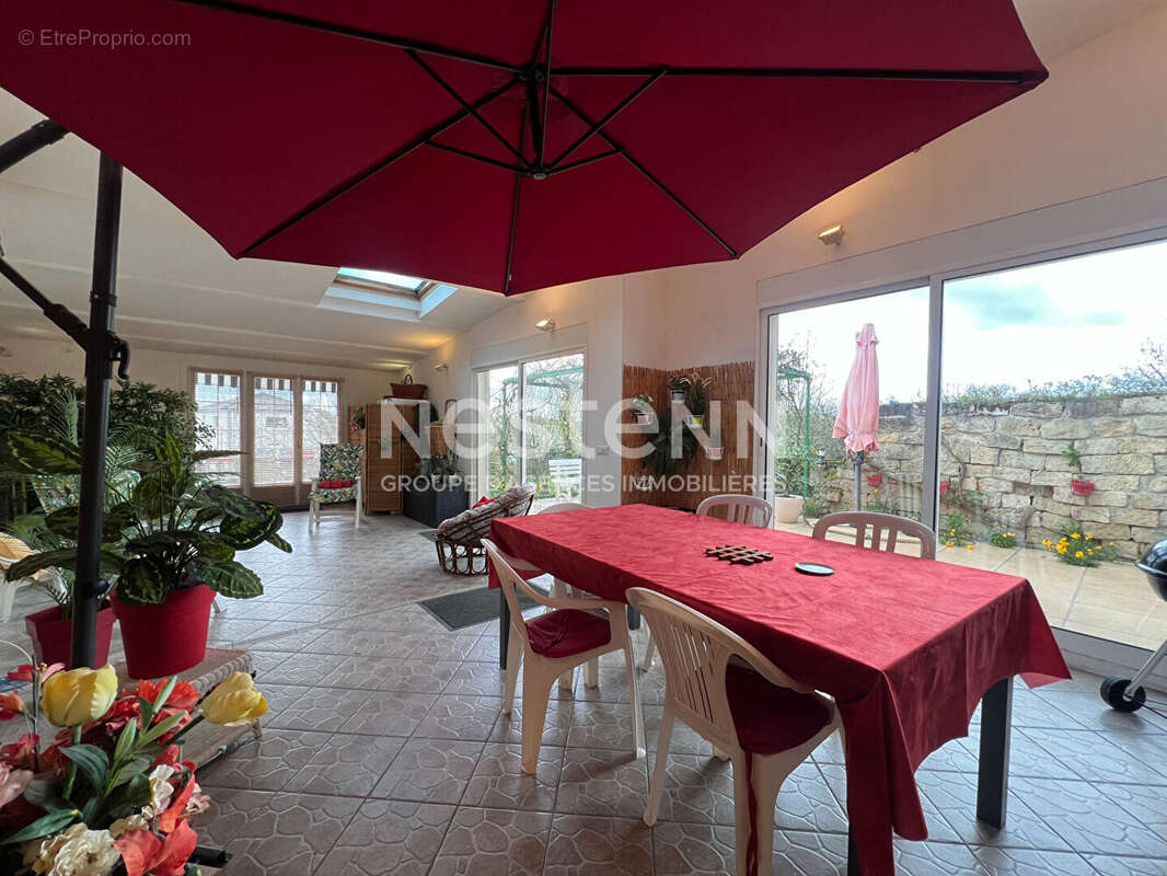 Maison à AULNOIS-EN-PERTHOIS