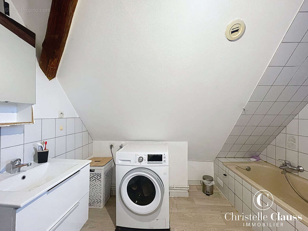 Immeuble Rosheim 10 pièce(s) 216 m2 - photo 19