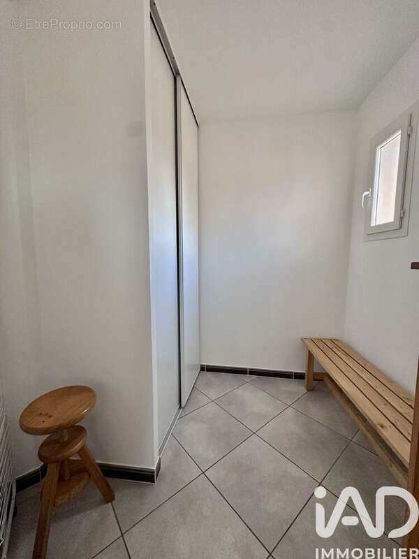 Photo 9 - Appartement à OPOUL-PERILLOS