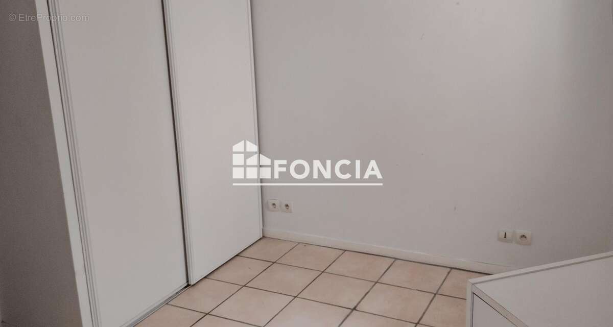 Appartement à MAGNY-LE-HONGRE