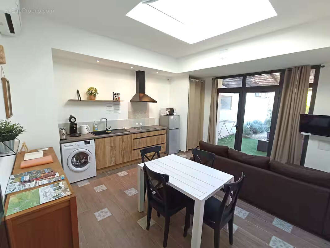 Maison à PLAN-D&#039;ORGON