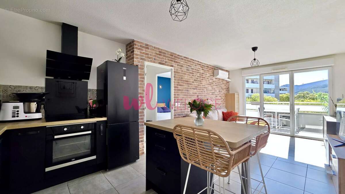 Appartement à MARSEILLE-12E