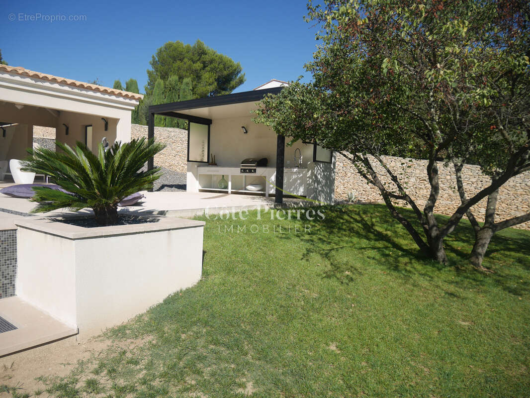 Maison à NIMES