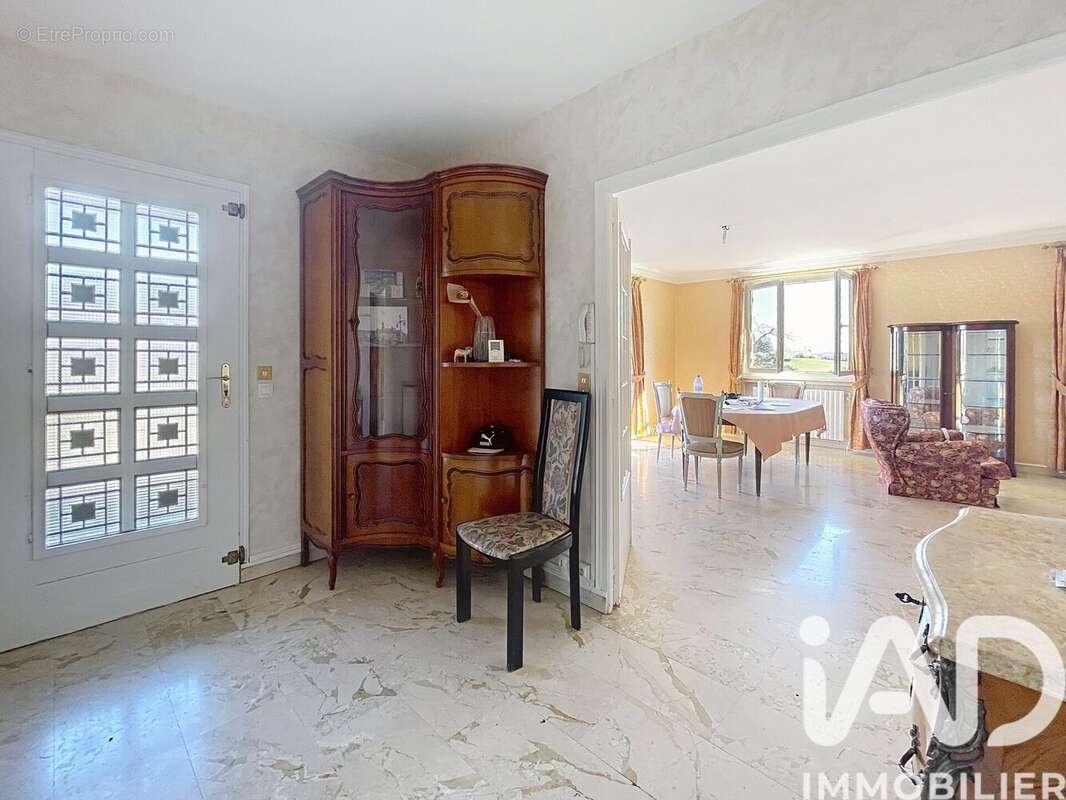 Photo 6 - Maison à MILLERY