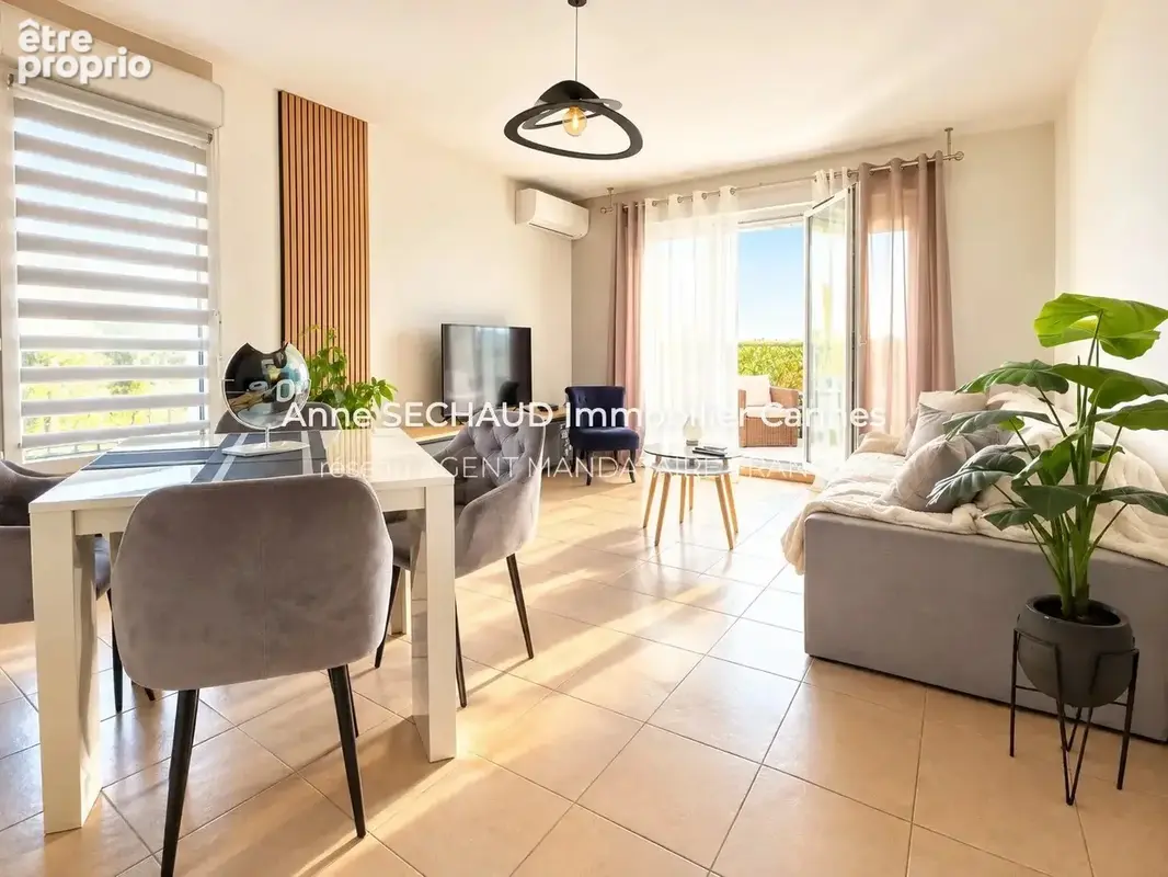 Exclusivité – cannes la bocca spacieux deux pièces dernier étage avec garage - photo 3