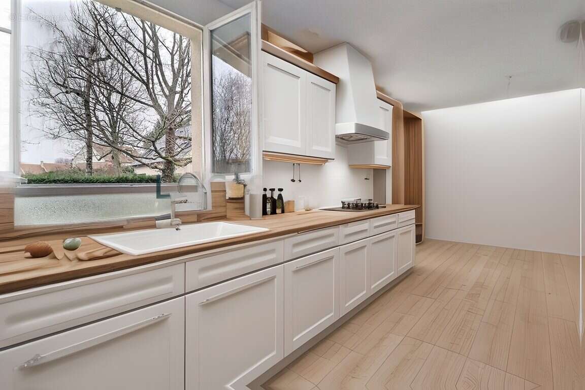 Maison à SAINT-REMY-LES-CHEVREUSE