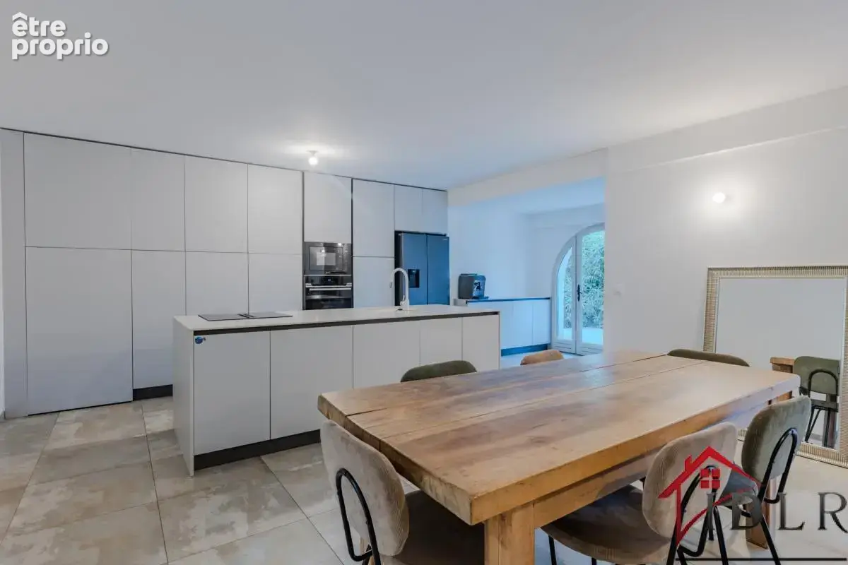 Demeure de prestige de 282 m2 composée de deux étages indépe - photo 26