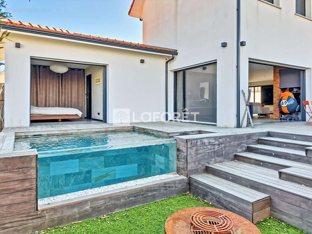 Villa contemporaine Arcachon 6 pièce(s) 145 m2 - photo 13