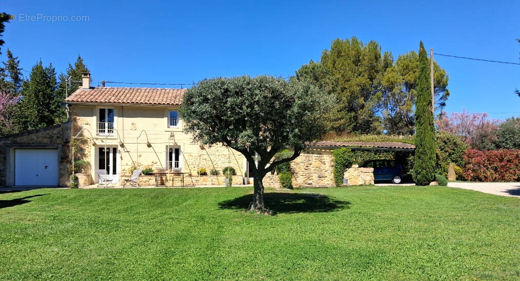 Maison à ORANGE