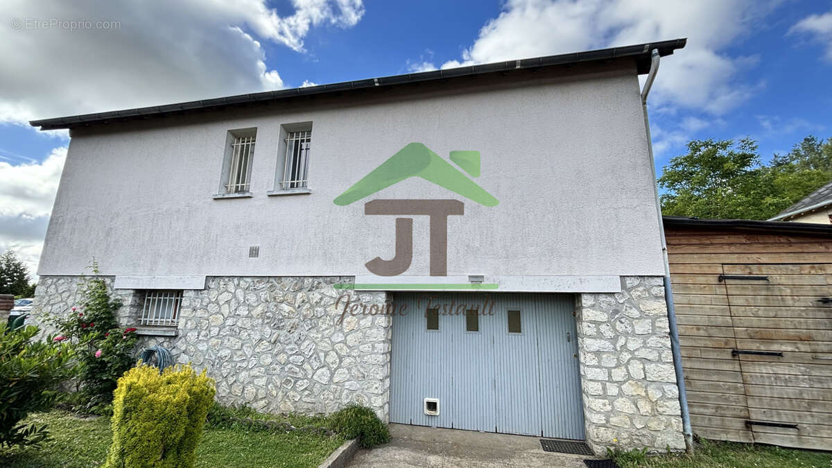Maison à CLOYES-SUR-LE-LOIR