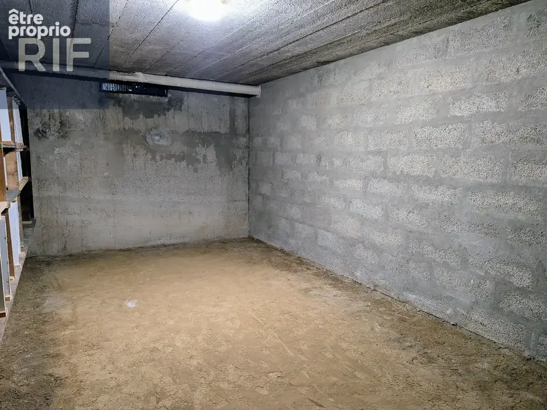 La Tour du Pin : Maison Individuelle de caractère totalement rénovée - photo 19