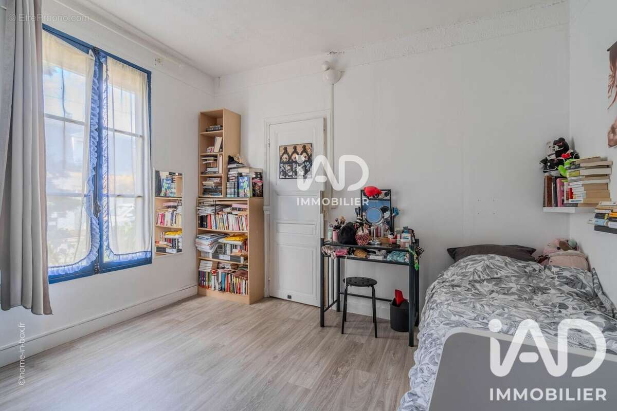 Maison 123 m² à Saint-Maur-Des-Fosses  - photo 9