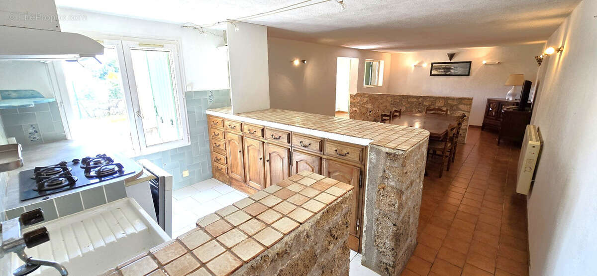 Maison à TOURTOUR