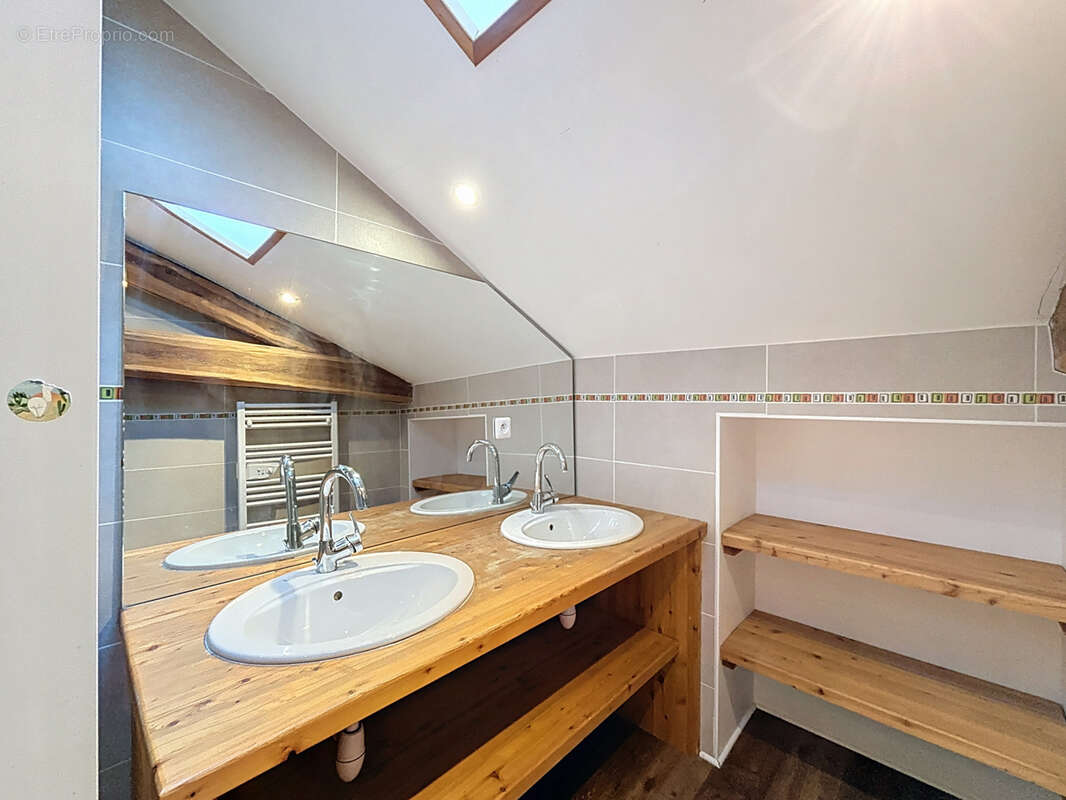 Appartement à JAUSIERS