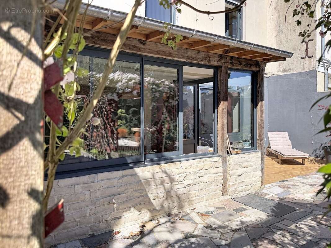 Maison à PONT-L'EVEQUE