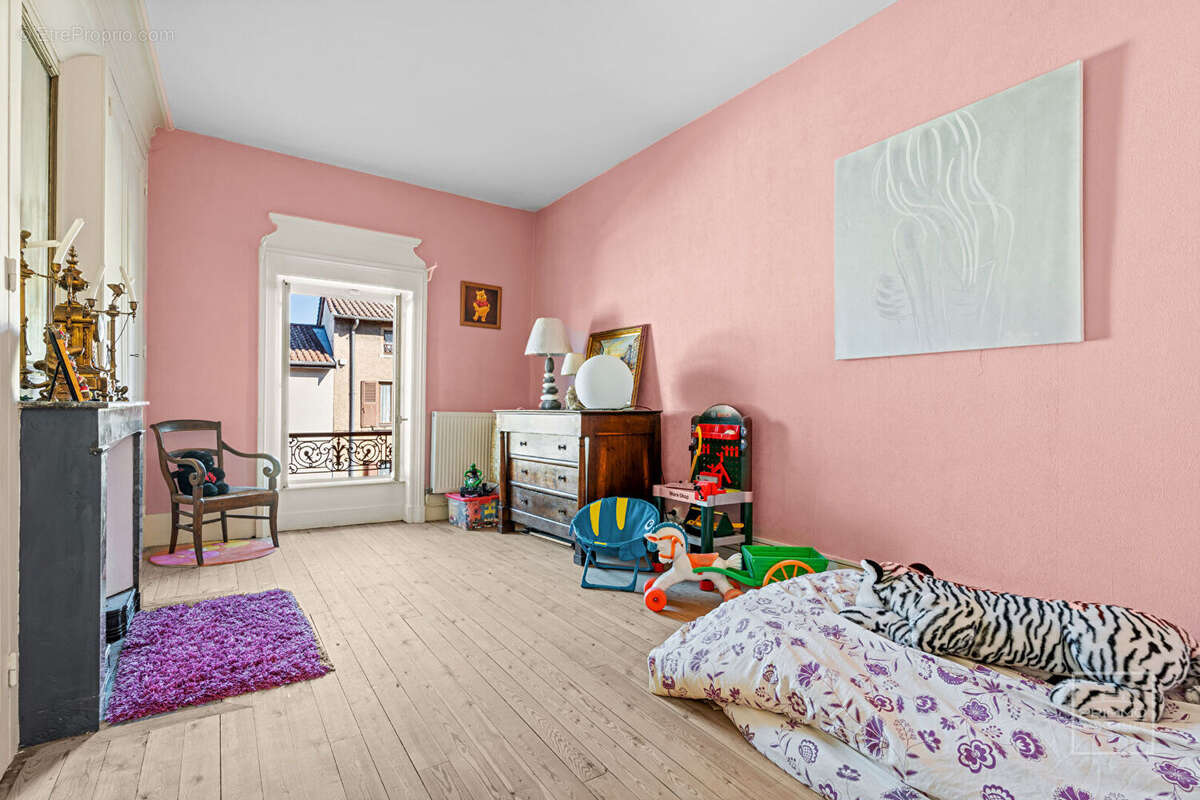 Les Chères: Maison 200m² sur 350 m² de terrain avec piscine - photo 7