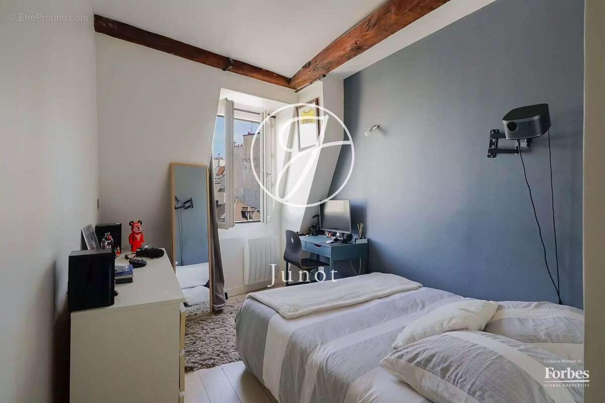 Appartement à PARIS-4E