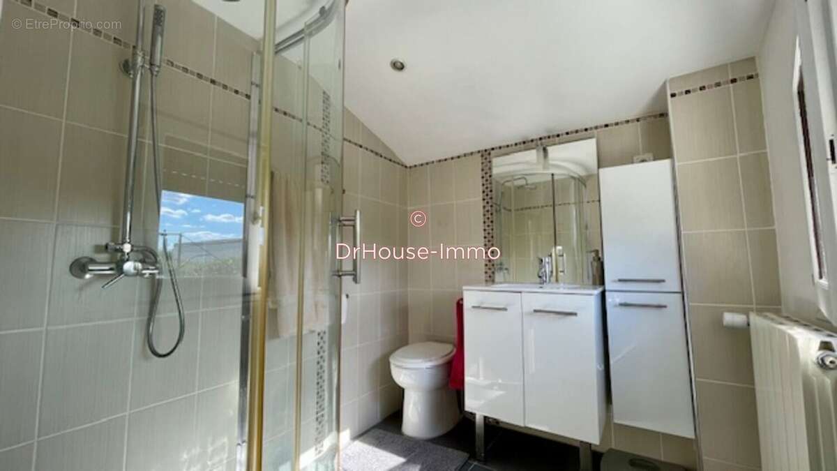 Maison à LES PAVILLONS-SOUS-BOIS