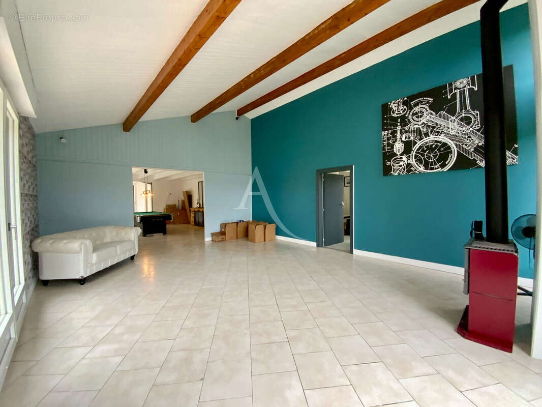 Maison à SAINTE-COLOMBE