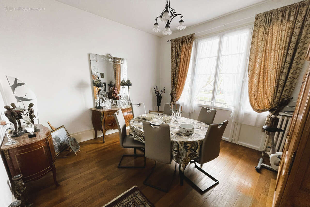 Maison à DIGOIN