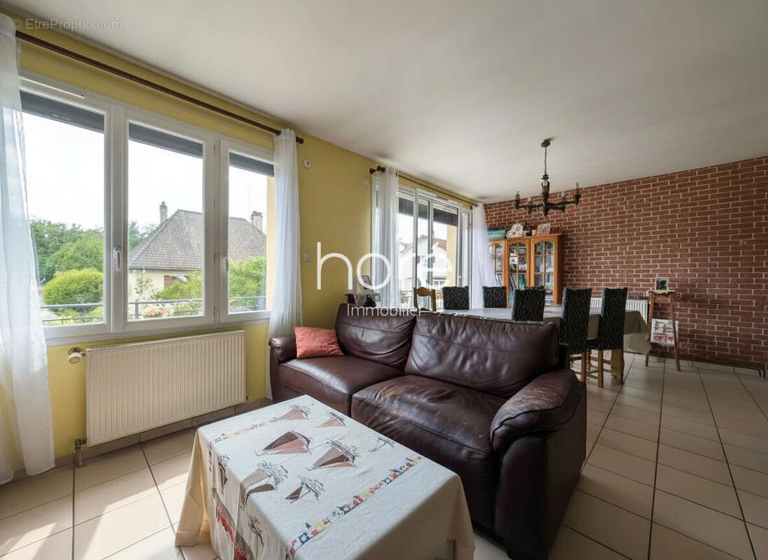 Maison à OSNY