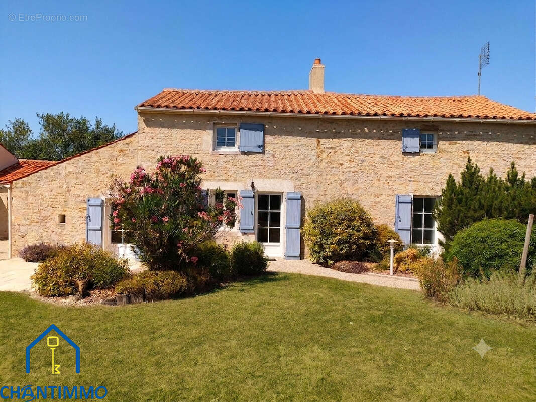 Maison à SAINTE-HERMINE